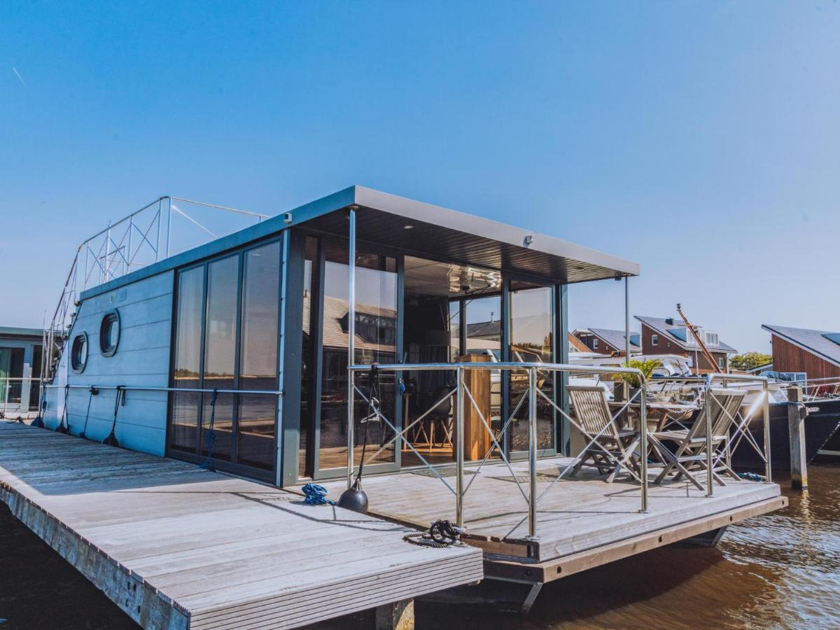 Tiny Houseboat De Woudaap - I Hotel Uitgeest Buitenkant foto