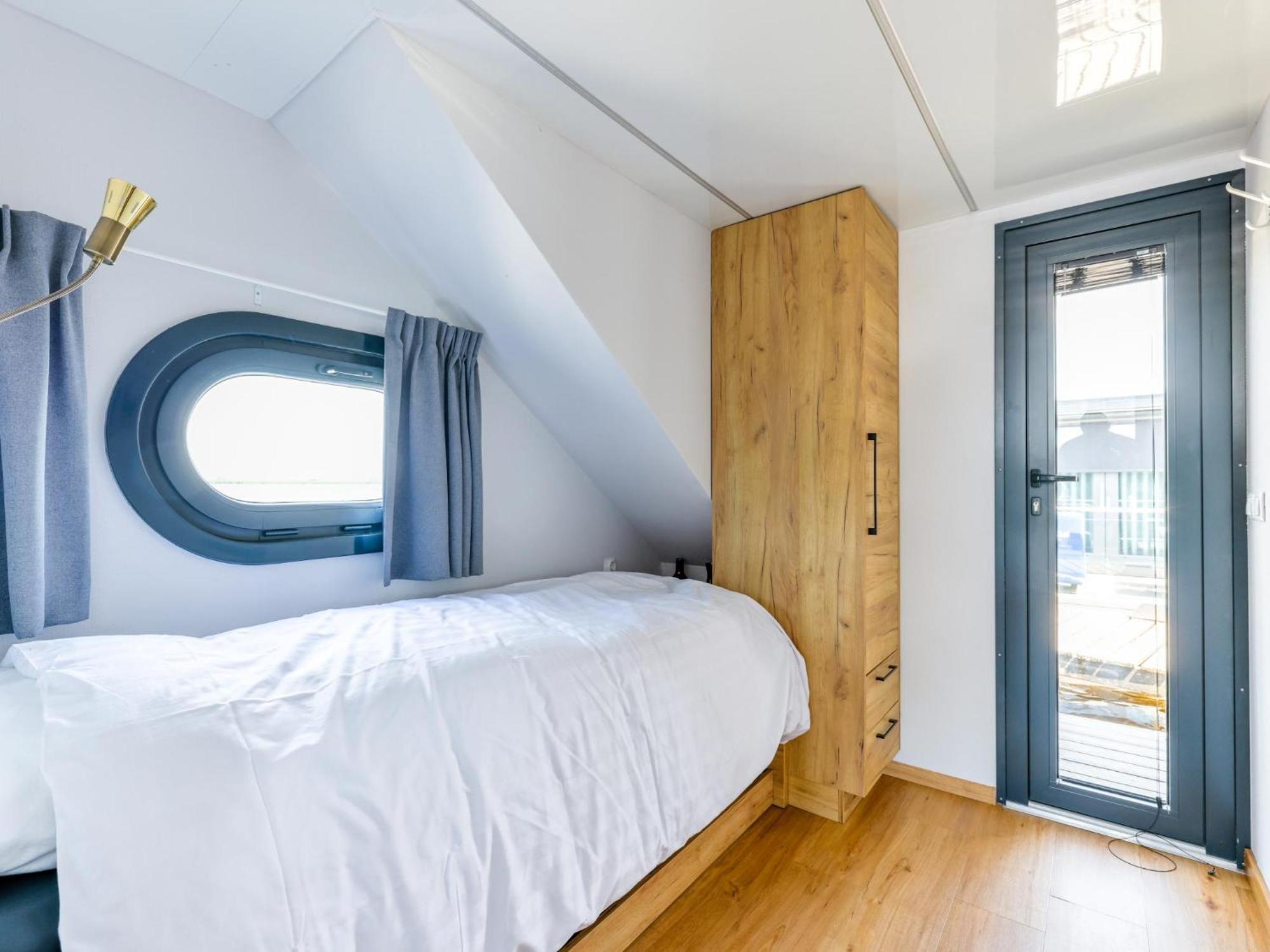 Tiny Houseboat De Woudaap - I Hotel Uitgeest Buitenkant foto